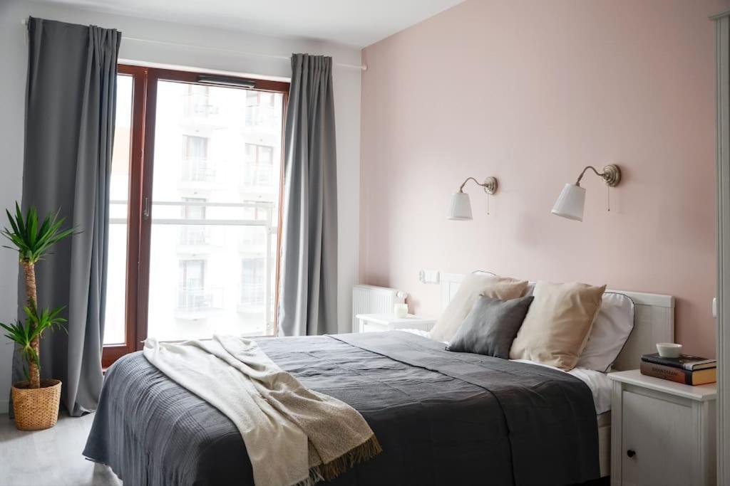 Platinum Jaglana Apartment - Wyspa Spichrzow Гданск Екстериор снимка