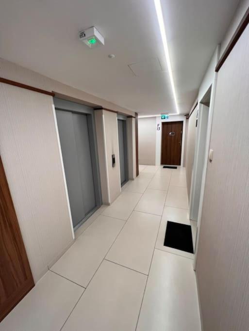Platinum Jaglana Apartment - Wyspa Spichrzow Гданск Екстериор снимка